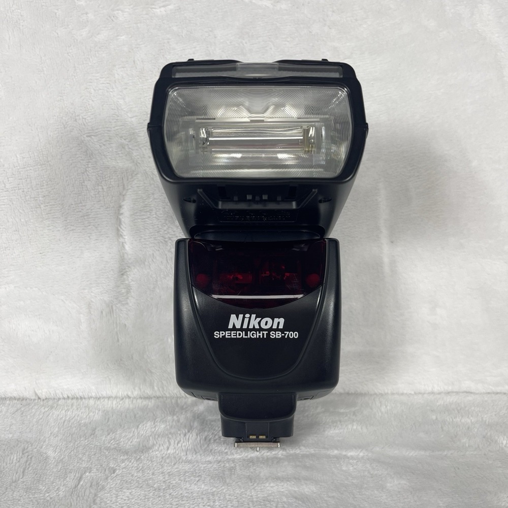 Nikon Speedlight SB-700 Auto Focus Shoe Mount Filters Diffuser Case Stand Manual - Picture 2 of 7